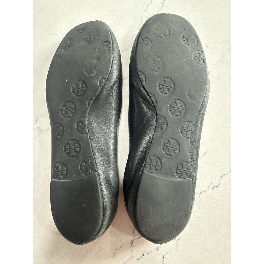 Tory Burch REVA Black Leather Ballet Flats Shoes Gold Medallion Esr Size 6.5 - Picture 9 of 10